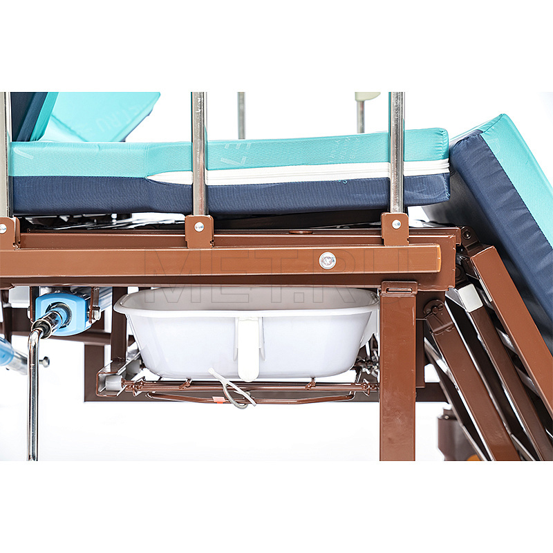 МЕТ REMEKS Медицинская кровать для ухода за лежачими больными с  переворотом, туалетом и матрасом MET