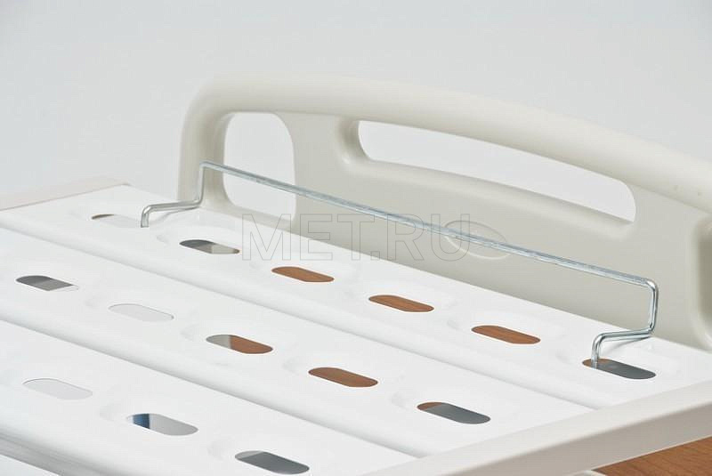 RS 201 Кровать медицинская трёхфункциональная с электрическими приводами МЕТ