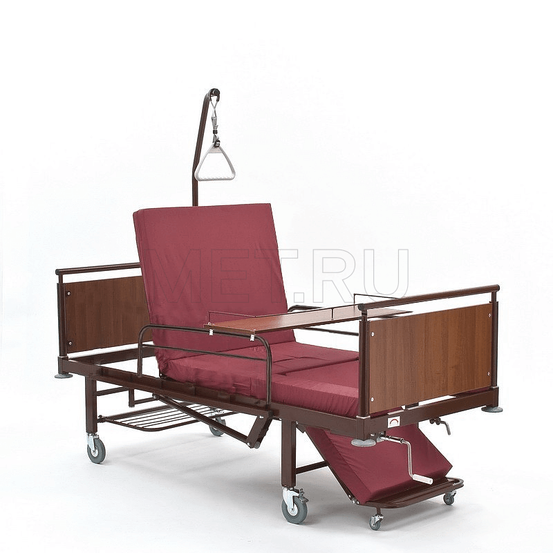 Кровать медицинская функциональная трёхсекционная с винтовым приводом УЦЕНКА КМФ 942 Кардио Кровать медицинская функциональная трёхсекционная с винтовым приводом