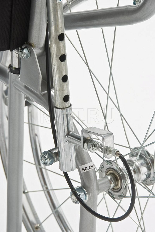 FS954GC-46 Кресло-коляска с высокой спинкой MET