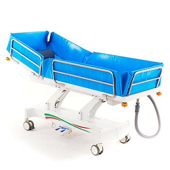 Тележка-каталка для мытья пациентов с электроприводом регулировки высоты, с аккумулятором