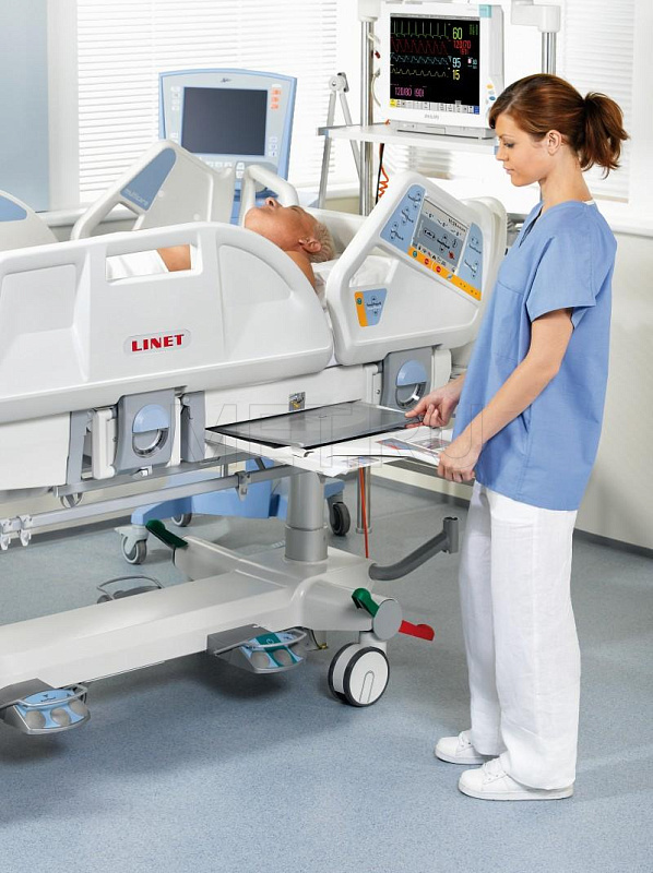 Linet Multicare Реанимационная кровать, с уникальным сочетанием функций от производителя