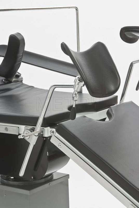 ST-III Операционный стол с гидравлической регулировкой высоты MET