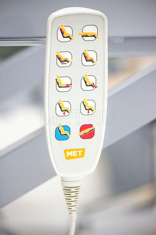 МЕТ KR 16 Гинекологическое кресло-кровать с электроприводом и со стулом для врача в комплекте МЕТ