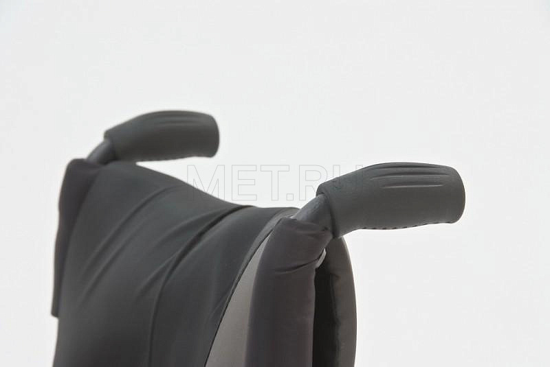 Kuschall R-33, Швейцария Kресло-коляска активного типа МЕТ