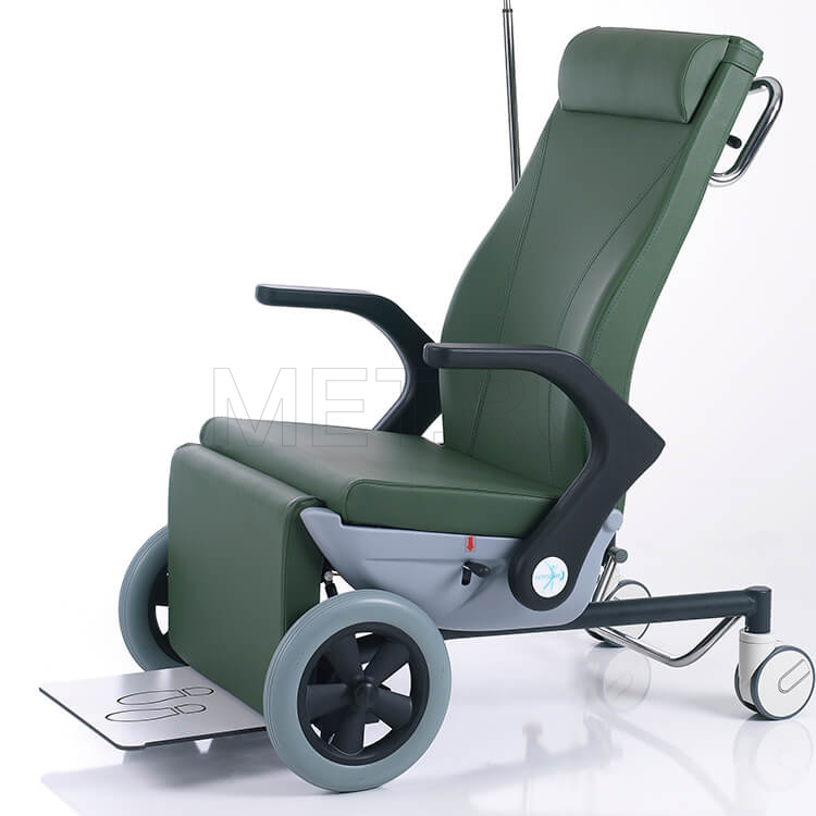 MET CARE-XL Кресло гериатрическое подходит для пациентов с избыточным весом MET