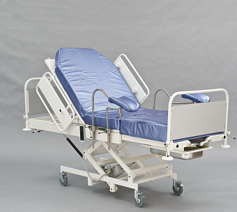 Кровать для родовспоможения с регулировкой высоты на электроприводе