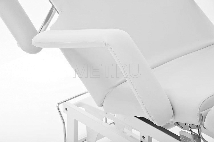 Med-Mos DB-9 ММКМ-2 (КО-071) Массажный стол с электроприводными регулировки высоты и положения секций, белый от производителя
