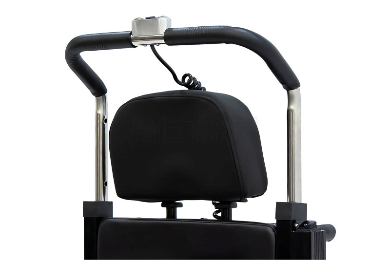 MET LIFTER 2 Кресло-коляска с электроприводом и лестничным подъемником  МЕТ