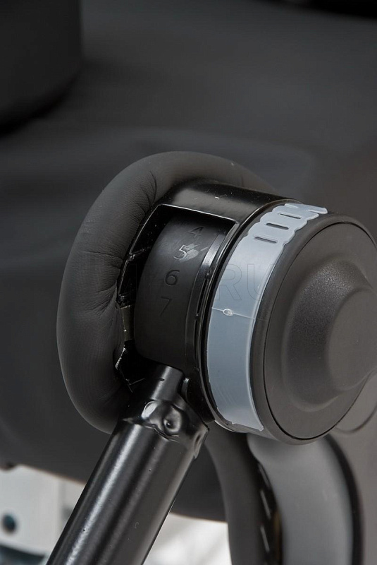 Invacare REA CLEMATIS Кресло-коляска комфортное с дополнительной латеральной поддержкой МЕТ