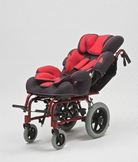 FS258LBYGP Детское кресло-коляска MET