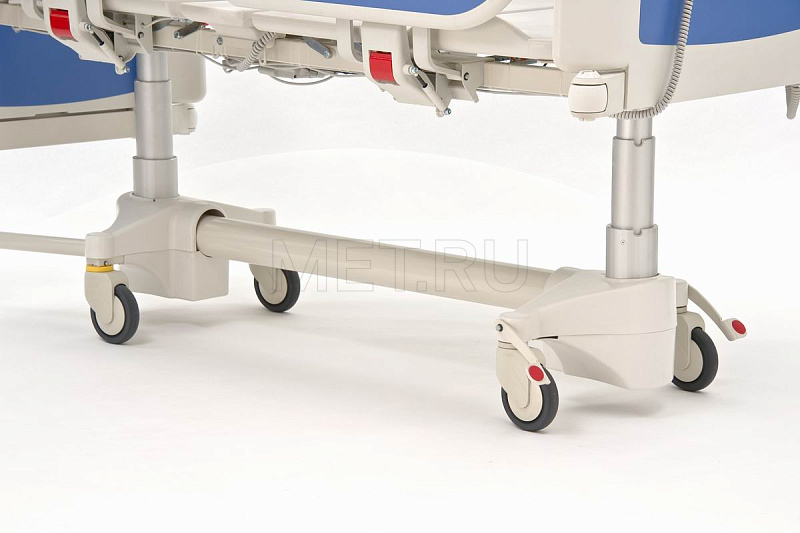 MET TATRA Реанимационная  кровать с ВЕСАМИ на   колоннах- DeWert MET