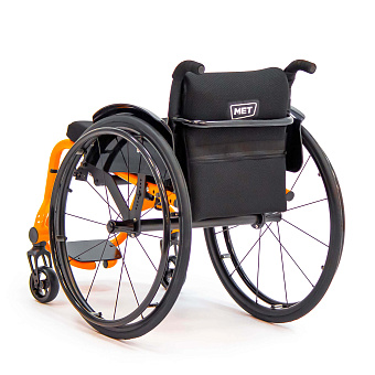 Механическое кресло-коляска активного типа