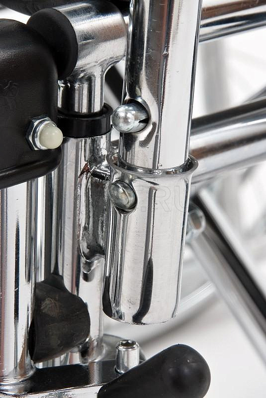 FS954GC-46, Кресло-коляска с высокой спинкой сиденье -кож.зам. MET