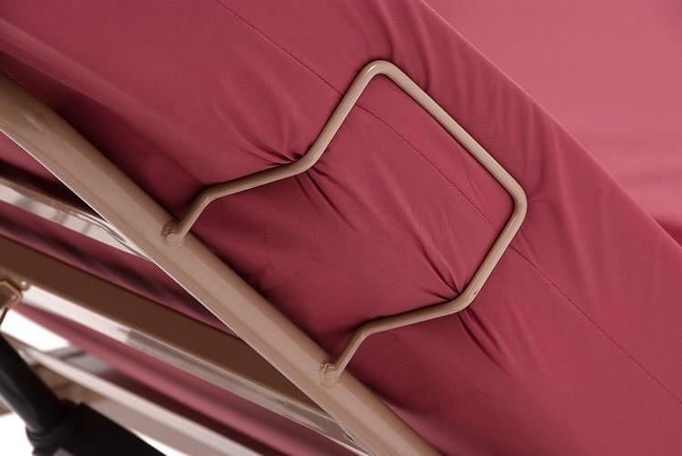 Vermeiren LUNA Basic. Цвет Орех Мокко Кровать функциональная 4-х секционная электрическая, в комплекте с матрасом MET