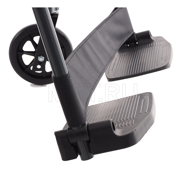 MET 903 Кресло-каталка складная Увеличенного размера, облегчённая, грузоподъемность 130кг MET