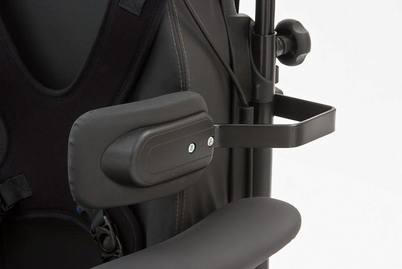 Invacare REA CLEMATIS Кресло-коляска комфортное с дополнительной латеральной поддержкой от производителя