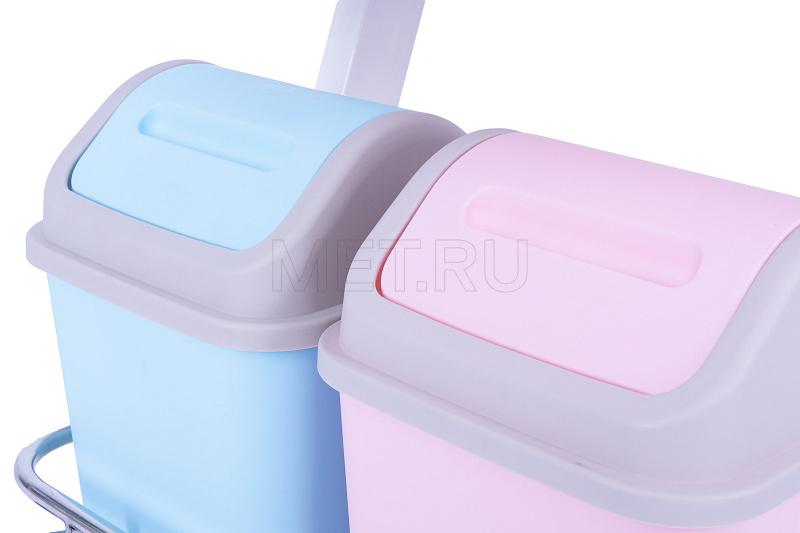 МЕТ AVK-130 Столик-тележка медицинский трёхполочный с выдвижным ящиком и набором аксессуаров