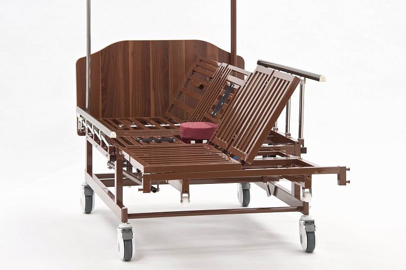 УЦЕНКА МЕТ REMEKS Медицинская кровать для ухода за лежачими больными с  переворотом, туалетом и матрасом МЕТ