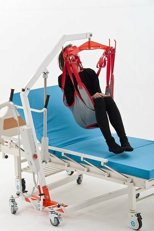 TITAN 9150 Electro. Электропривод LINAK (Дания) Подъемник универсальный электроприводной, грузоподъёмностью до 150 кг. Ширина лап 630 мм МЕТ