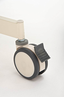 Трех-Функциональная медицинская кровать с электрическими регулировками