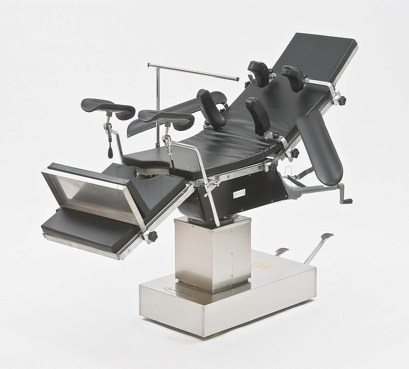 Операционный стол с гидравлической регулировкой высоты ST-II Операционный стол с гидравлической регулировкой высоты