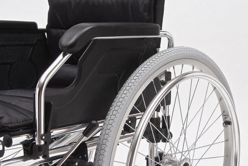 FS-955 L-46, синяя рама Кресло-коляска инвалидное MET