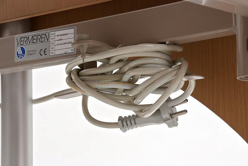 Luna Домашняя медицинская кровать Vermeiren (Бельгия), с электроприводами и матрасом МЕТ