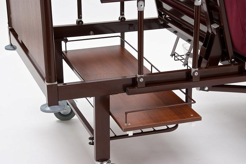 КМФ 942 кардио Кровать кресло  для лежачих больных  с туалетом и столиком, складные ограждения MET