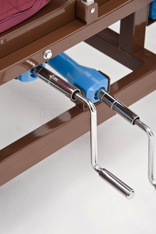 УЦЕНКА МЕТ REMEKS Медицинская кровать для ухода за лежачими больными с  переворотом, туалетом и матрасом МЕТ