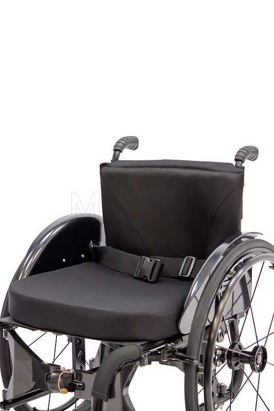 MET LIS Кресло-коляска активного типа МЕТ