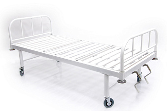 Кровать медицинская  четырёхсекционная с винтовыми регулировками