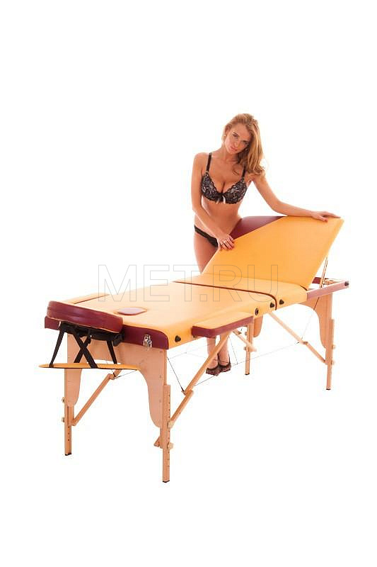 US MEDICA Sakura Складной массажный стол с поднимающимся сегментом ножной панели