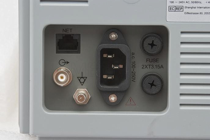 PC 900 SN Монитор MET