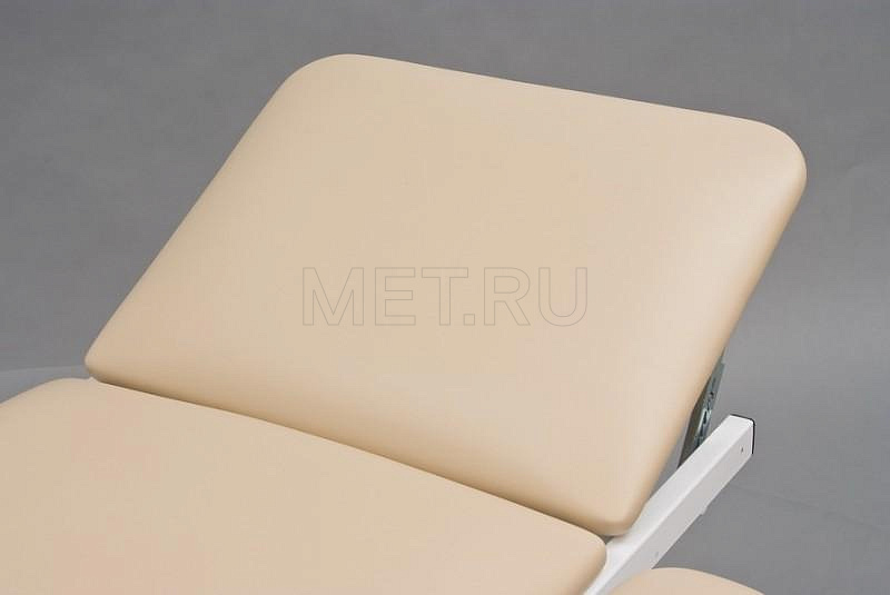 КСМПУ-07г (опоры Геппеля, подлок., поддон в компл.) Стол перевязочно/массажный на гидроприводе (бежевый)