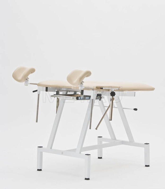 КСГ-01 Кресло гинекологическое с улучшенным шитьем и мягкими опорами, направляющие нерж.сталь МЕТ