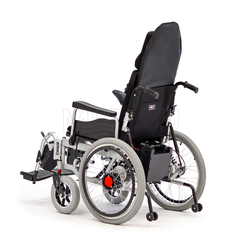 MET COMFORT 42  Кресло-коляска с электроприводом МЕТ