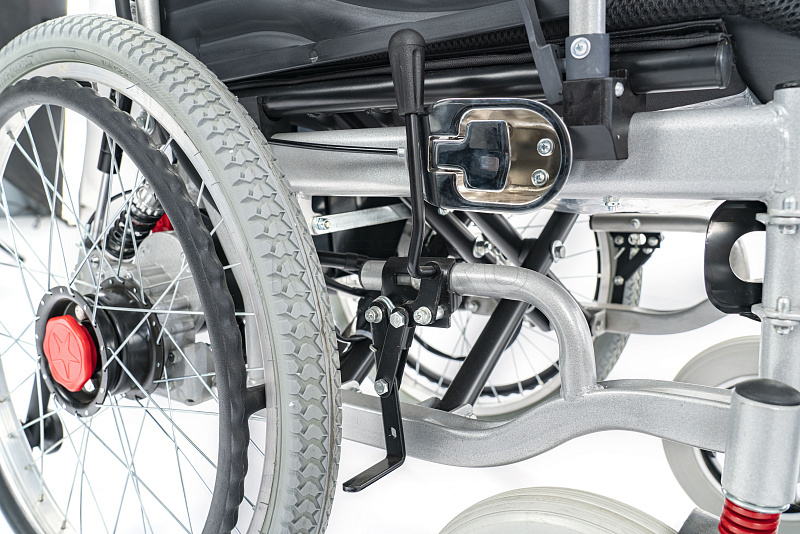  MET COMFORT 42 Кресло-коляска с электроприводом МЕТ