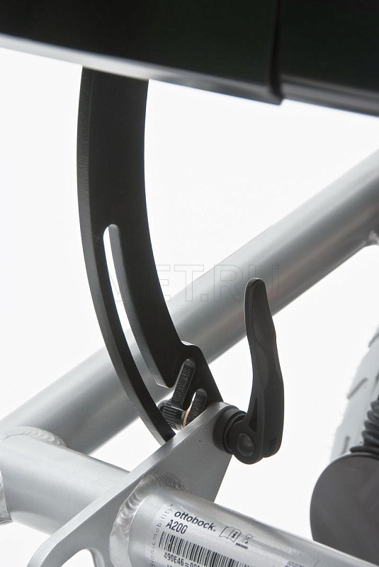 Otto Bock А-200 АКЦИЯ!    Инвалидная коляска с электроприводом и шириной сиденья 43-48 см MET