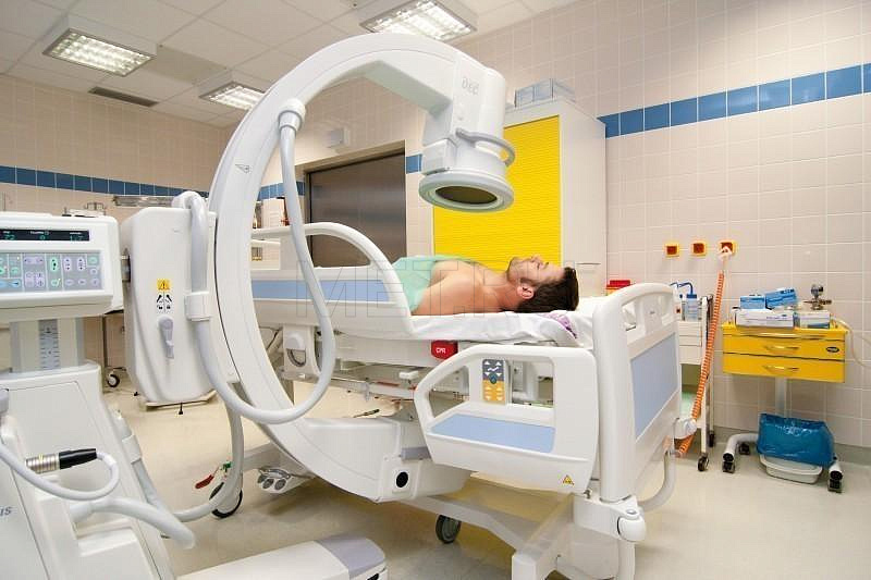 Linet Eleganza 3XC Многофункциональная кровать, комплексная система для интенсивной терапии МЕТ