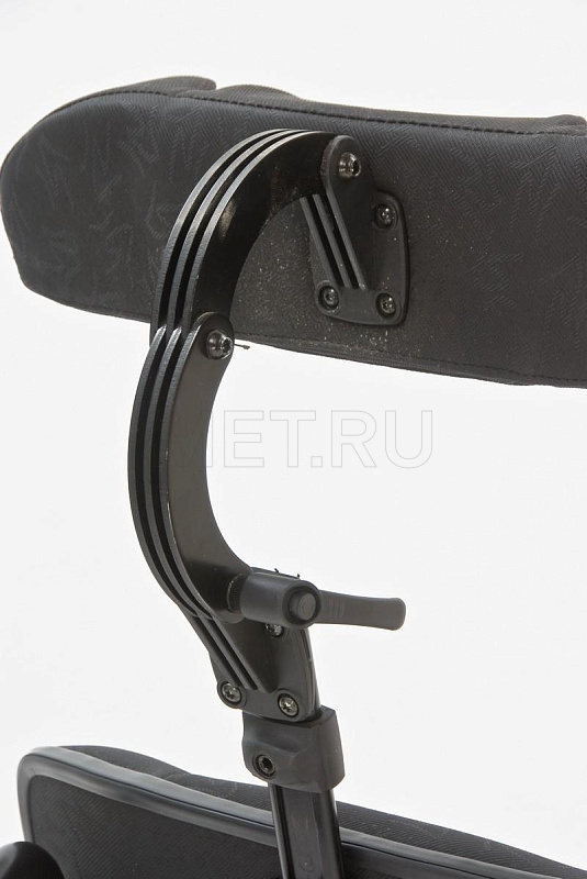 Invacare TDX Кресло-коляска электрическая с функцией подъема сидения MET