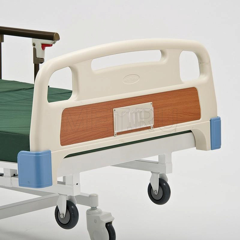 RS104-G Кровать-кресло функциональная механическая, с туалетом, с матрасом в комплекте MET