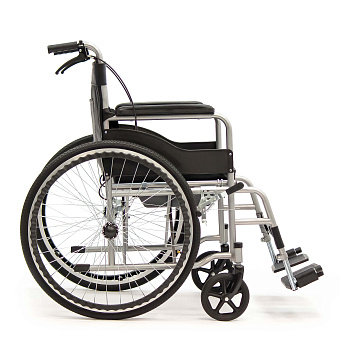 Кресло-коляска с санитарным оснащением