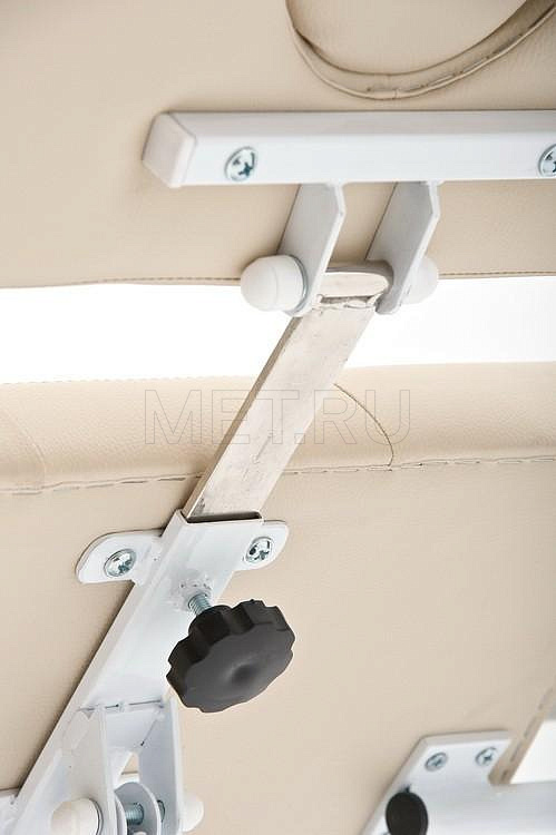 К042СМ Кресло-кушетка массажно-косметологическая МЕТ