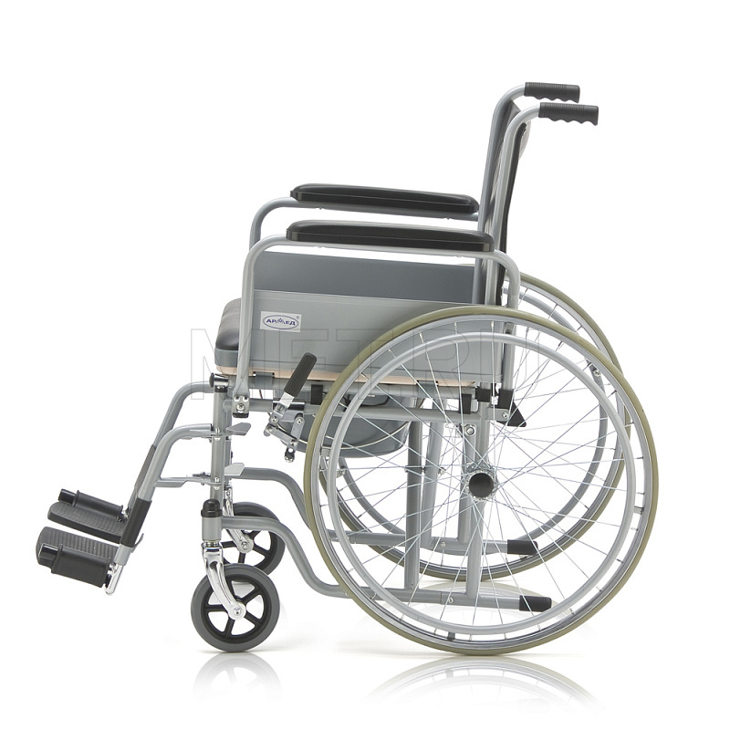 FS 682 Инвалидное кресло с туалетным устройством