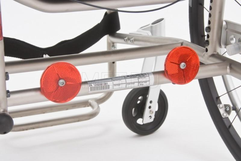 Invacare XLT Kресло-коляска активного типа с титановой рамой МЕТ