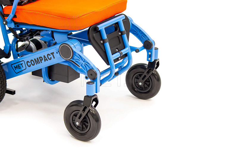 MET COMPACT 35 Кресло-коляска складная с электроприводом