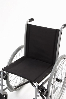 Кресло-коляска инвалидное с противоударными подножками ширина сидения 46см