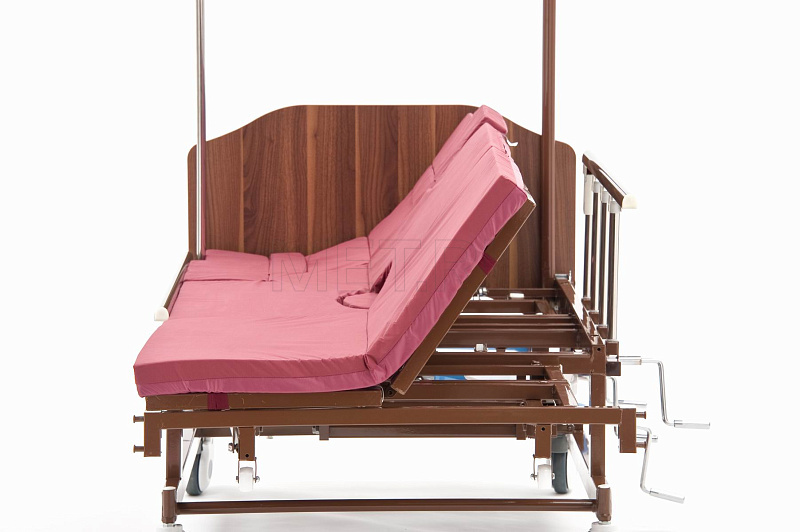 УЦЕНКА МЕТ REMEKS Медицинская кровать для ухода за лежачими больными с  переворотом, туалетом и матрасом МЕТ