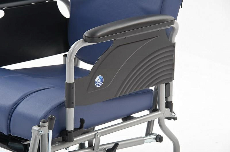 Vermeiren 9303 (Бельгия) Кресло-каталка с сан.оснащением и возможностью наезда на унитаз, 46 см от производителя